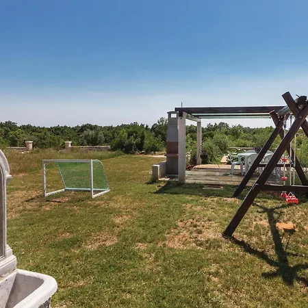 Σπίτι διακοπών Cozy In With Wifi